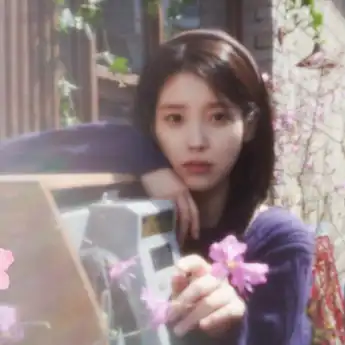 Lirik Lagu Never Ending Story - IU: Terjemahan dan Makna Lagunya