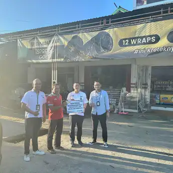 Tingkatkan Transaksi BRI BO Limboto Beri Penghargaan kepada Agen BRILink KPL Toko Permata Jaya