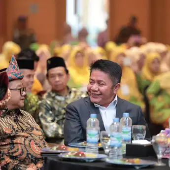 Perempuan Hebat Penjaga Ketahanan Bangsa: Pesan Gubernur dan Mendikdasmen di Milad Aisyiyah ke-108
