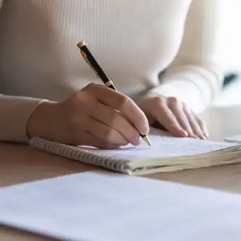 20 Contoh Refleksi Orang Tua di Raport SMA, Untuk Perkembangan Siswa/i