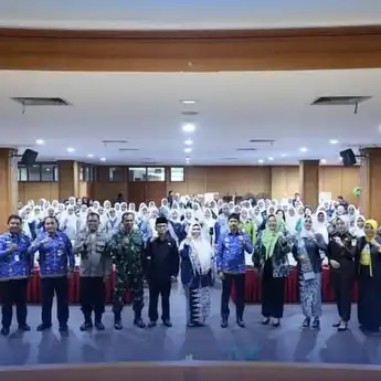 Buka Muscab ke-6 Ikatan Bidan Indonesia, Wabup PPU: Bidan Wujudkan Generasi Sehat dan Cerdas