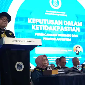 Mengelola Ketidakpastian, Ini Strategi ala Profesor SBM ITB