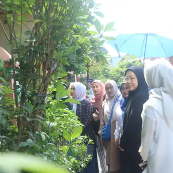 Jelang Lomba Kelurahan Terpadu 2026, Ketua TP PKK Makassar Tinjau Langsung Kesiapan Kelurahan Panampu