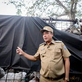 Ratusan TPS Ilegal di Kota Bandung Ditutup