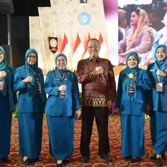 TP PKK Palembang Ikuti Konsolidasi dan Rakerda Dekranasda Sumsel 2025
