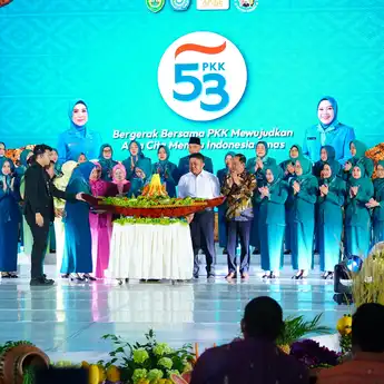 Ketua TP PKK Muba Ikuti Peringatan HKG ke-53, Rakon PKK, dan Rakerda Dekranasda Sumsel 2025