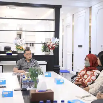 Sekda Makassar Terima HWDI Sulsel, Dorong Penguatan Layanan Inklusif di Puskesmas