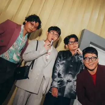 Lirik Lagu Malapetaka - Juicy Luicy Lengkap Beserta Makna Lagunya