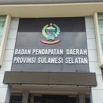 Bapenda Sulsel Klarifikasi Terkait Dugaan Pungli Penggantian Plat Nomor di Samsat Makassar 2