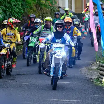 Bupati Gowa Apresiasi Keberhasilan One Day Trail Kampung Adventure 2025 sebagai Promosi Wisata Parigi