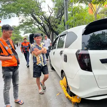 Langkah Serius Atasi Kemacetan, Dishub Makassar Mulai Tertibkan Parkir Liar