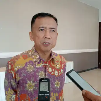 KOMISI INFORMASI KALTIM GELAR FGD PENGUATAN KETERBUKAAN INFORMASI PUBLIK