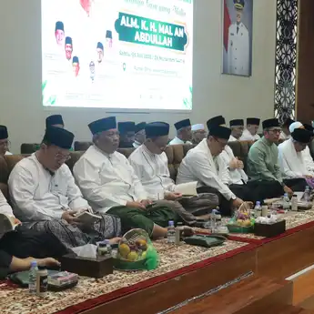 Peringatan 40 Hari Wafat KH Mal An Abdullah, Ratusan Warga Larut dalam Doa dan Kenangan