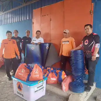 Tim Andalan Peduli Salurkan Bantuan ke Empat Kabupaten Terdampak Banjir dan Longsor di Sulsel