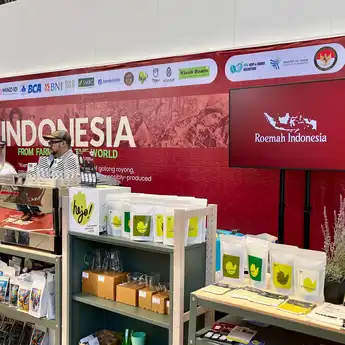 Roemah Indonesia bersama TUKU: Kolaborasi Kopi Lokal Dimulai dari Negeri Kincir Angin