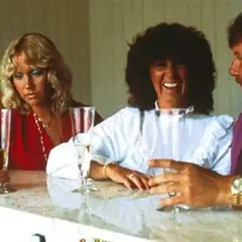 Lirik Lagu Winner Takes It All - ABBA Viral di TikTok dengan Terjemahan