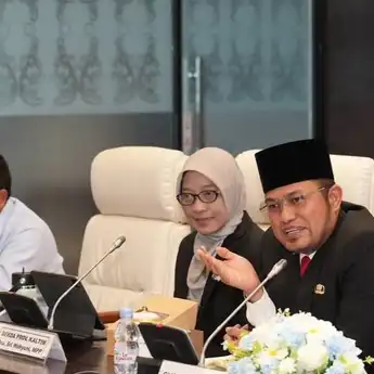 Rapat briefing, Harum Tegaskan Kepala OPD Jangan Bergantung pada DBH