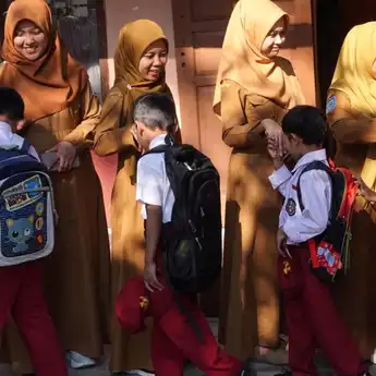 130 Nama Kelompok MPLS yang Kreatif dan Lucu, Cocok jadi Referensi!