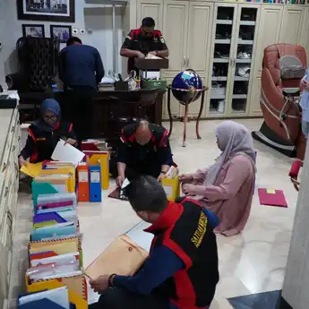 Kejati Sumsel Geledah Rumah Eks Gubernur Terkait Dugaan Korupsi Pasar Cinde