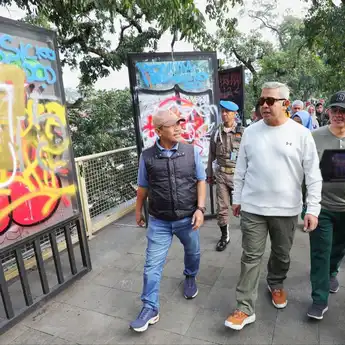 Farhan: Kita Kawal Renovasi Teras Cihampelas Hingga Tuntas