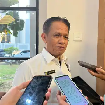Disdikbud Kaltim Tegaskan Sekolah untuk Tidak Melakukan Paktik Pengadaan Seragam secara Mandiri 