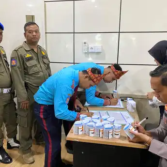 Pemkot Palembang Gelar Tes Urine ASN DLHK dan Satpol PP, Wujudkan Birokrasi Bebas Narkoba