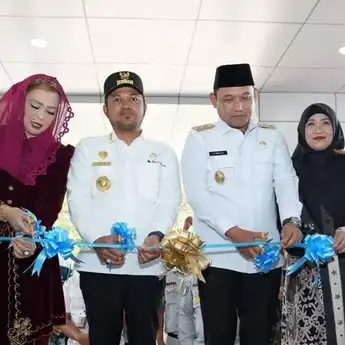 Gubernur dan Wagub Kaltim Resmikan Kantor UPTD PPRD Bapenda Wilayah Berau dan Paser