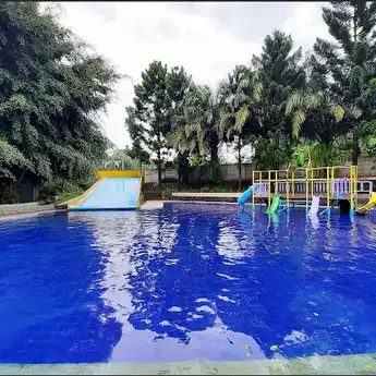 Berenang Seru dan Nyaman di Swimming Pool Kalimeri, Bululawang Malang