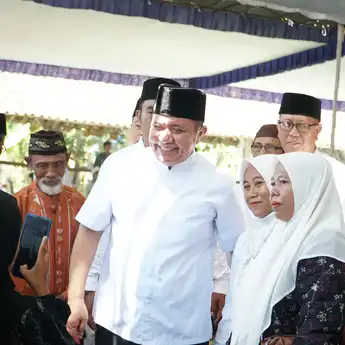 Peringati Harlah JATMAN OKU Timur, Herman Deru Ajak Masyarakat Perkuat Akhlak dan Persatuan
