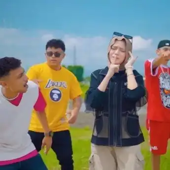 Lirik Lagu Tabola Bale - Silet Open, Versi DJ Papa Viral