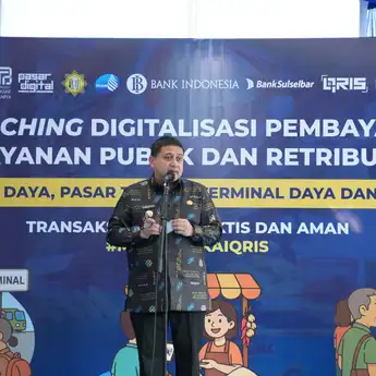 Makassar Resmi Terapkan QRIS di Pasar dan Terminal, Targetkan Efisiensi dan Transparansi