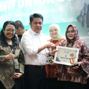 Pemkab Muara Enim Raih Penghargaan Mata Lokal Award 2025: Pelopor Ekonomi Inklusif Berbasis Gender di Sumatera Selatan