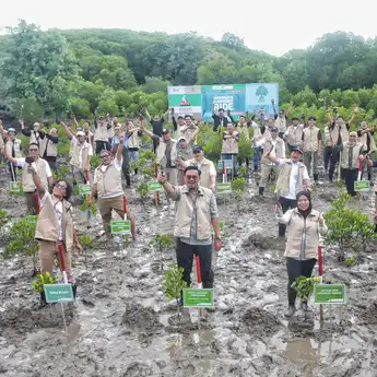 Wamen Kehutanan Resmi Kick Off Mangrofest 2025 di Alas Purwo, Targetkan Rehabilitasi 41 Ribu Hektare Mangrove
