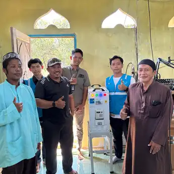 PLN Hadirkan SuperSUN di Rumah Ibadah Desa Tanjung Harapan Morowali : Langkah Nyata Menuju Net Zero Emission