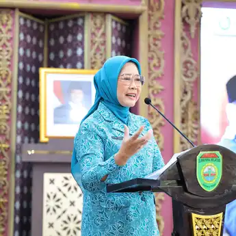 Feby Deru Dorong Pengajian Jadi Sarana Gotong Royong dan Kepedulian Sosial
