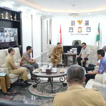 Pemkot Dukung Aksi Gustalcom Restorasi Laut Makassar Jelang 17 Agustus