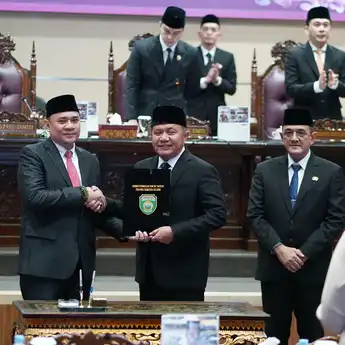 Pemprov Sumsel Sahkan Perubahan APBD 2025, Gubernur Herman Deru Tegaskan Transparansi dan Efisiensi Anggaran