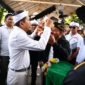 Jabar Juara Lagi di FORNAS VIII, KDM Guyur Bonus hingga Ratusan Juta Rupiah