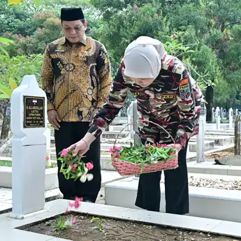 Wakil Wali Kota Makassar Pimpin Ziarah HUT ke-80 RI di TMP Panaikang