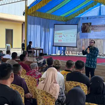 OJK Tingkatkan Literasi Keuangan Petani Kakao Polewali Mandar