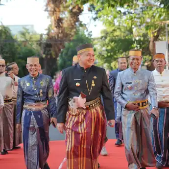 Bulan Budaya 2025: Pemkot Makassar Angkat Lontara, Kain Sutra, dan Musik Daerah