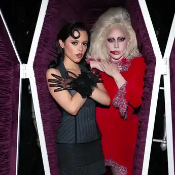 Lirik Lagu 'The Dead Dance' – Lady Gaga, dengan Terjemahannya