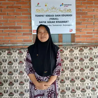 Batik Sekar Rinambat, Jejak Pemberdayaan dari Desa Dolokgede, Bojonegoro