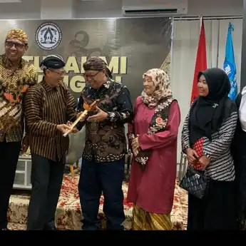 Paguyuban Jawa Sarawak Kunjungi PJKB, Kolaborasi Budaya, Ekonomi, dan Edukasi Aksara Jawa