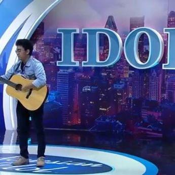 Keterbatasan Fisik Tak Halangi Sandy Raih Golden Ticket Indonesian Idol
