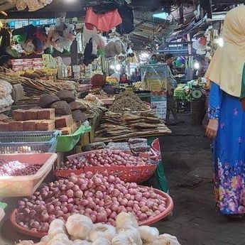 Jelang Ramadhan, Harga Kebutuhan Pokok di Kota Makassar Melambung