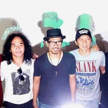 Chord Gitar Dan Lirik Lagu Balikin - Slank