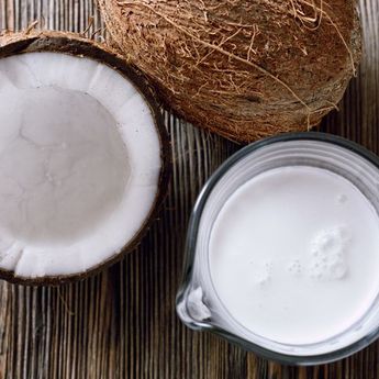 Tips Dan Trik  Meracik Santal kental Dan Encer Dari Kelapa Parut Dan Fungsi Keduanya