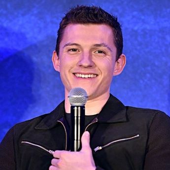 Tom Holland Disebut Sebagai Ayah dari Anak yang DiKandung Nicki Minaj, Benarkah?