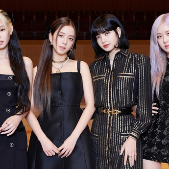 Kalahkan Ariana Grande, BLACKPINK Jadi Artis Wanita dengan Subscriber Terbanyak di Youtube